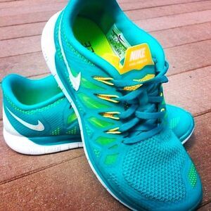 New Nike Free 5.0 women's sneakers turquoise green size 9.5 US medium 41 EUR